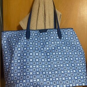 Kate Spade Blue and White Patterned Tote